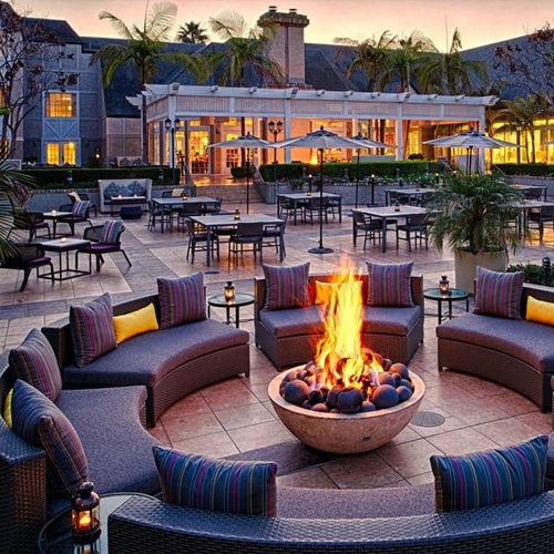 Hilton San Diego Del Mar – Comfortable and convenient hotel close to Dr. Balikian’s Del Mar surgical facility